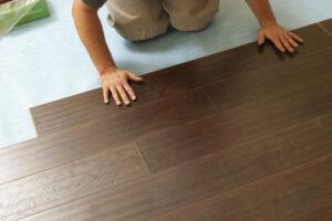 DIY-vs-professional-installation-laminate-flooring-better-than-hardwood-floors-Dallas-TX