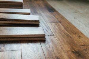 natural-hardwood-color-oak-haardwood-flooring-wood-species-wide-range-engineered-shop-at-home-free-estimates-DFW-TX